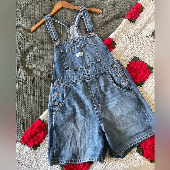 Levi's Denim - Levi’s Premium Vintage Shortalls - Denim Overall Shorts in Medium Wash
